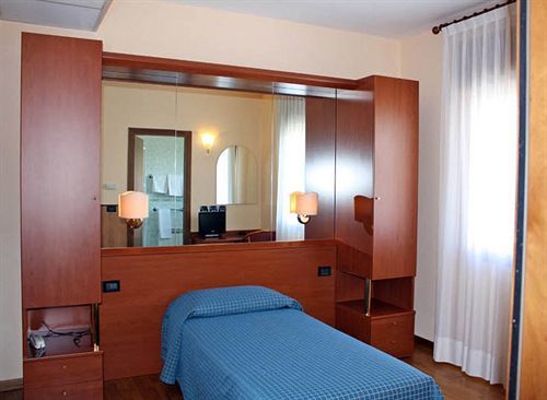 Hotel Belfiore Salzano Экстерьер фото